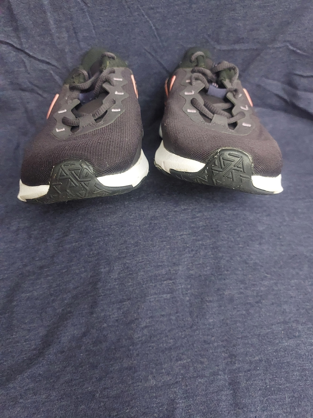 Nike Vapor Women's Black/Purple Running Sneakers with Pink Accents Sz 8.5 - Picture 2 of 13